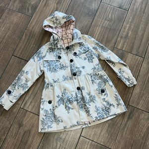 Vintage/ raincoat inspired girls coat size 9/10 assumed